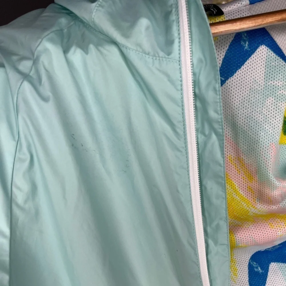 The North Face Jacket Youth Size Girls 14-16 Windbreaker Mint Green Floral